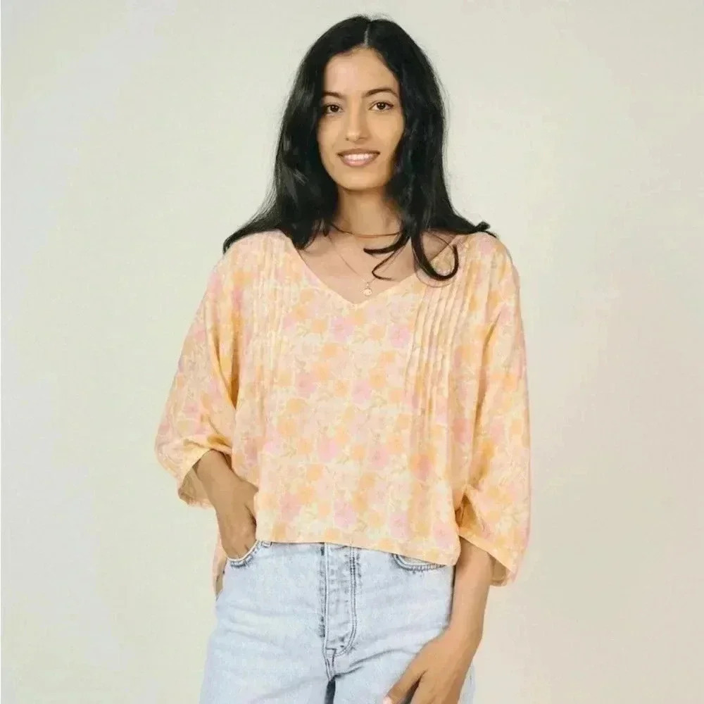 Jackson Rowe  Vintage Poppy Fluttershy Top - Picture 2 of 11
